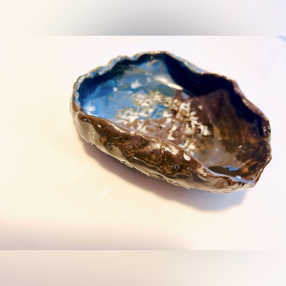 Vintage Pottery - Picture 3 of 5